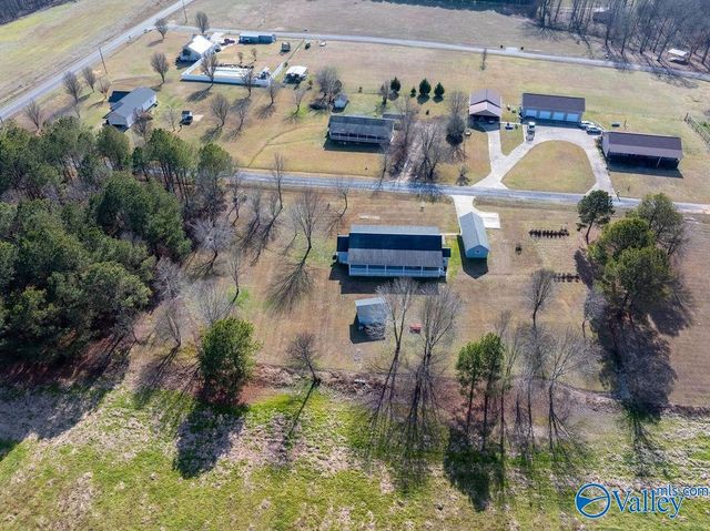 255 County Road 418, Centre, AL 35960