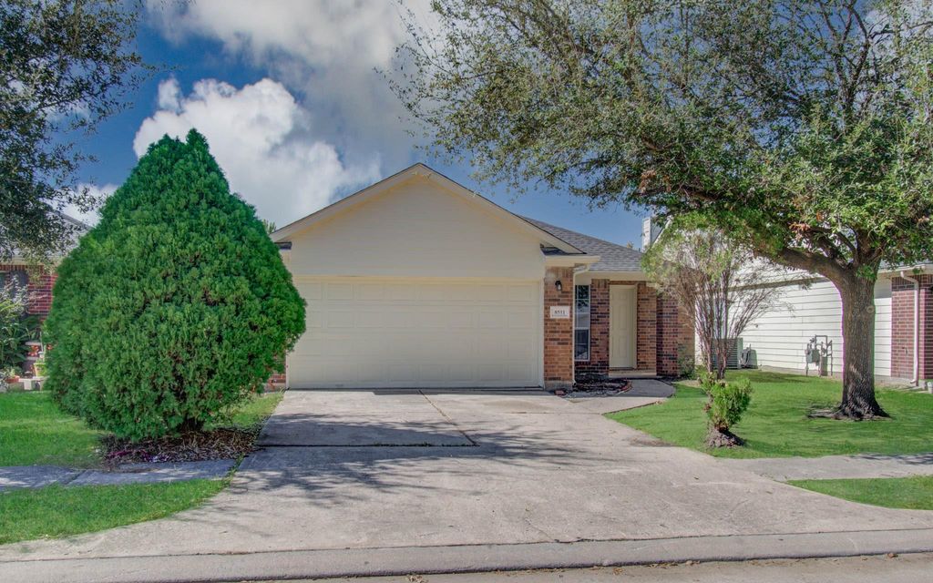 8511 Doskocil Drive, Houston, TX 77044