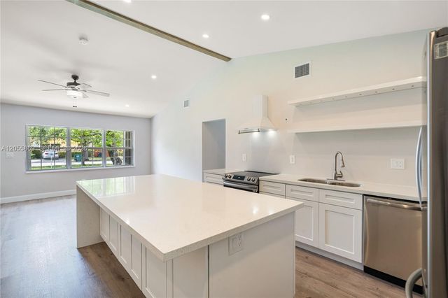 11511 SW 81st Road 11511, Pinecrest, FL 33156