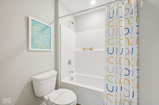 9211 Fitzgerald Drive, Indianapolis, IN 46239