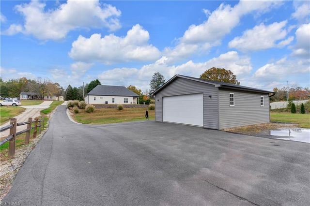 132 Conrad Road, Lewisville, NC 27023