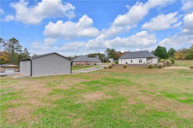 132 Conrad Road, Lewisville, NC 27023