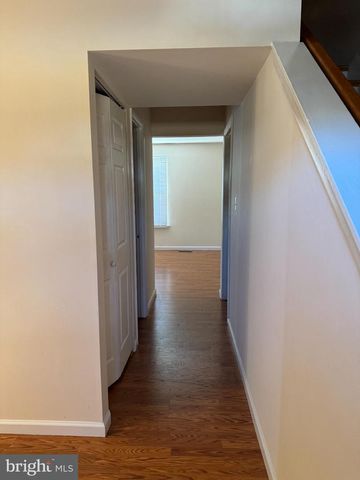 1823 JAYBIRD CT, Severn, MD 21144