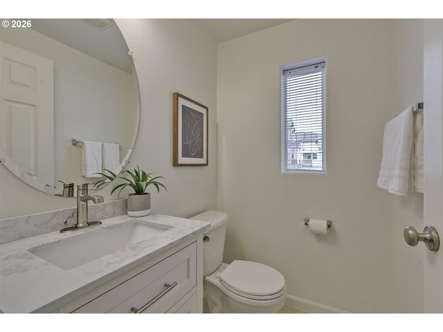 8580 Sw 147TH Ter 102, Beaverton, OR 97007