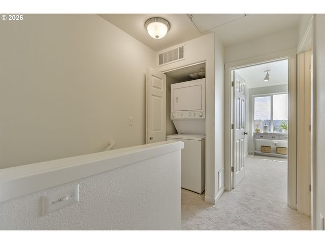 8580 Sw 147TH Ter 102, Beaverton, OR 97007