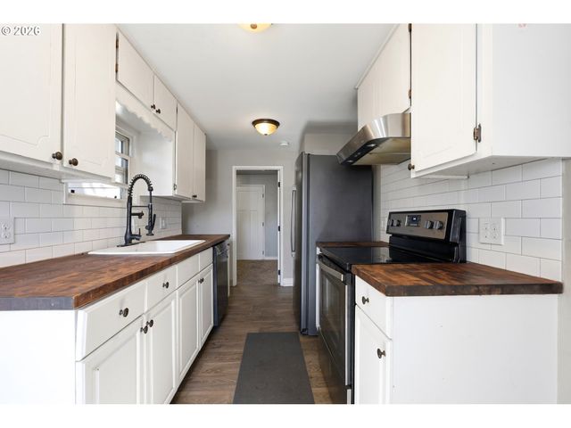 3602 P St, Vancouver, WA 98663