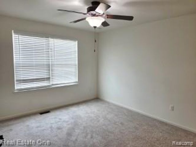 4637 BRADLEY Circle, Troy, MI 48085