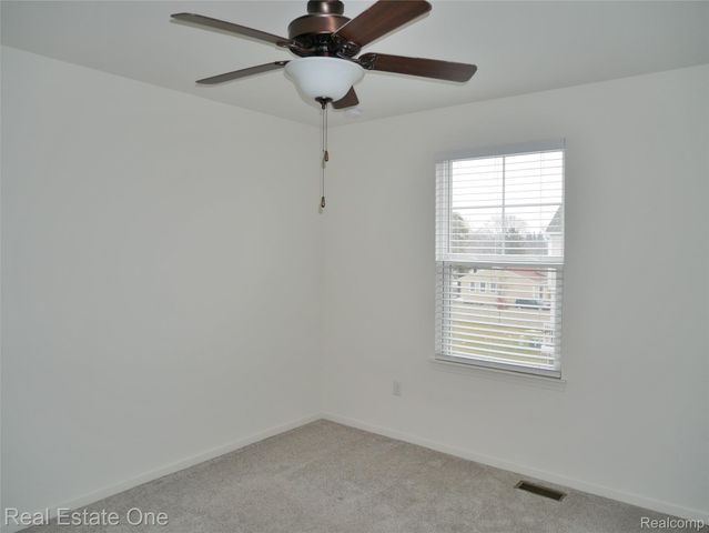 4637 BRADLEY Circle, Troy, MI 48085