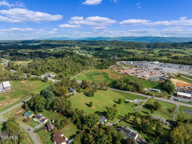 16235 Lee Highway, Bristol, VA 24202