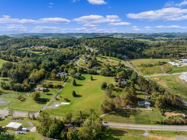 16235 Lee Highway, Bristol, VA 24202