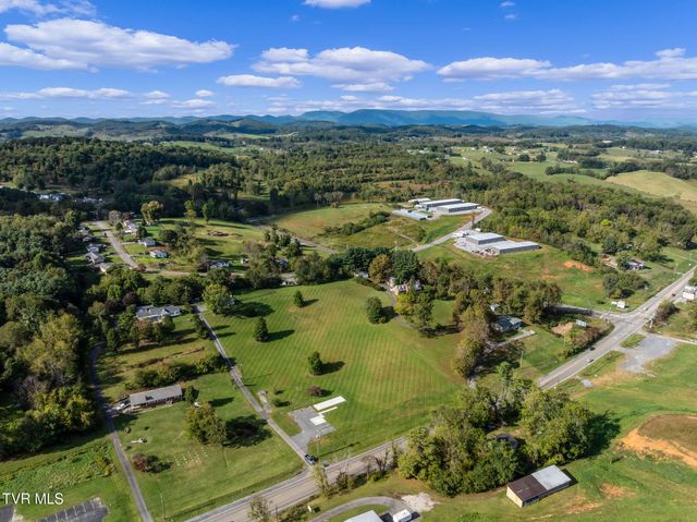 16235 Lee Highway, Bristol, VA 24202