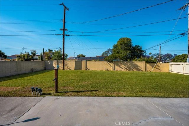 1905 W Random, Anaheim, CA 92804