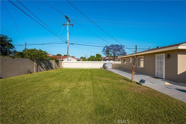 1905 W Random, Anaheim, CA 92804