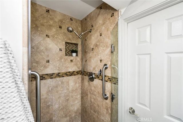 1905 W Random, Anaheim, CA 92804