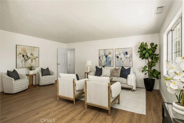 1905 W Random, Anaheim, CA 92804