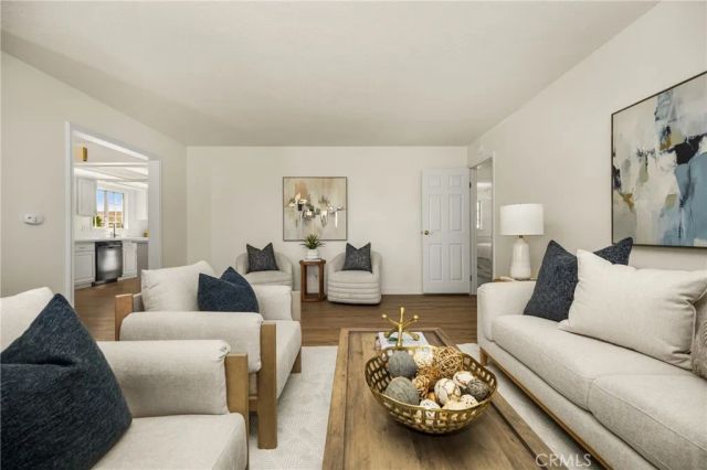 1905 W Random, Anaheim, CA 92804