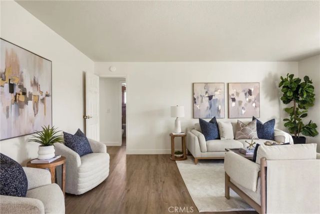 1905 W Random, Anaheim, CA 92804