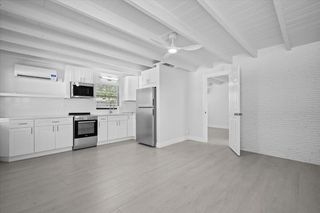 1 TROPICAL Drive 3, Ocean Ridge, FL 33435