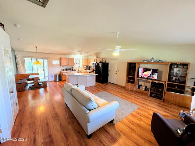 220 Mia Drive, Sparks, NV 89436