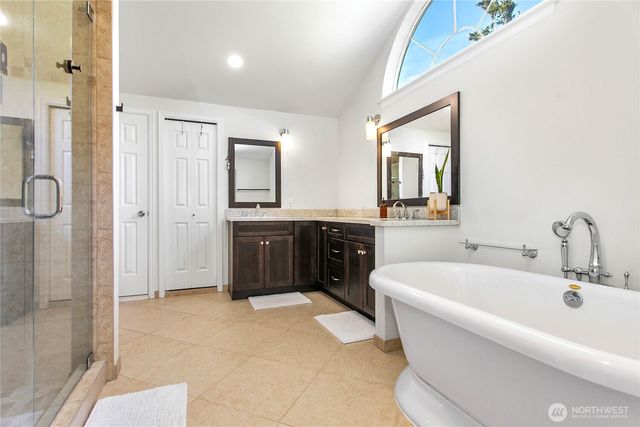 329 Viewcrest Road, Bellingham, WA 98229