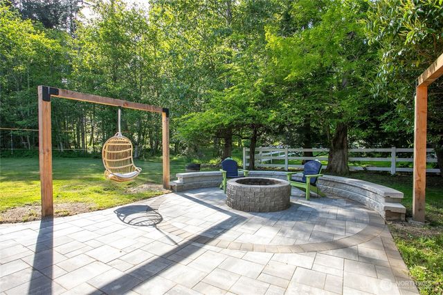 329 Viewcrest Road, Bellingham, WA 98229