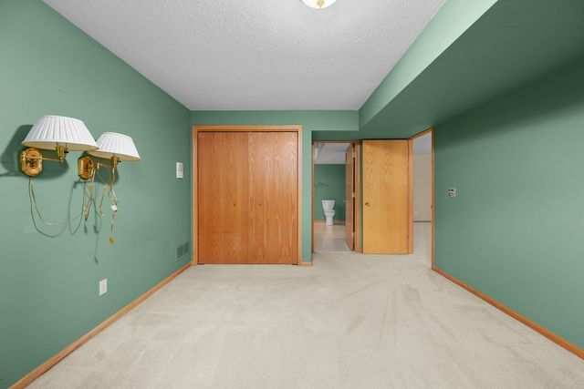 3964 Partridge Circle, Bettendorf, IA 52722