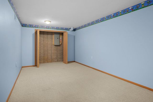 3964 Partridge Circle, Bettendorf, IA 52722