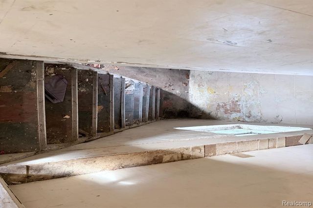 8922 Armour Street, Detroit, MI 48213