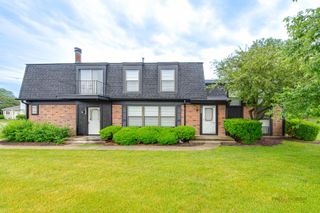 1454 Inverrary Lane, Deerfield, IL 60015