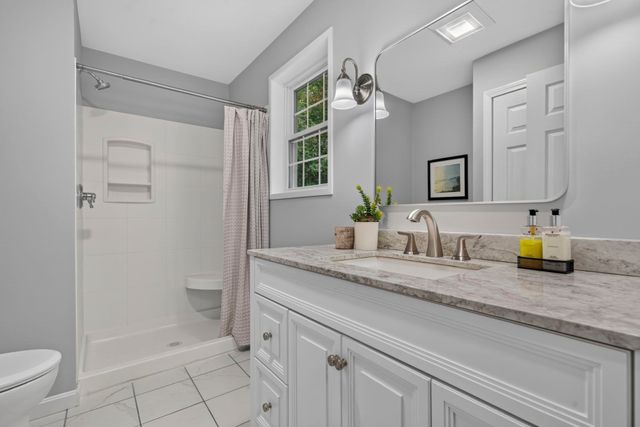 112-A Purchase St, Milford, MA 01757
