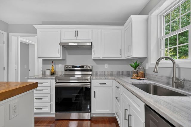 112-A Purchase St, Milford, MA 01757