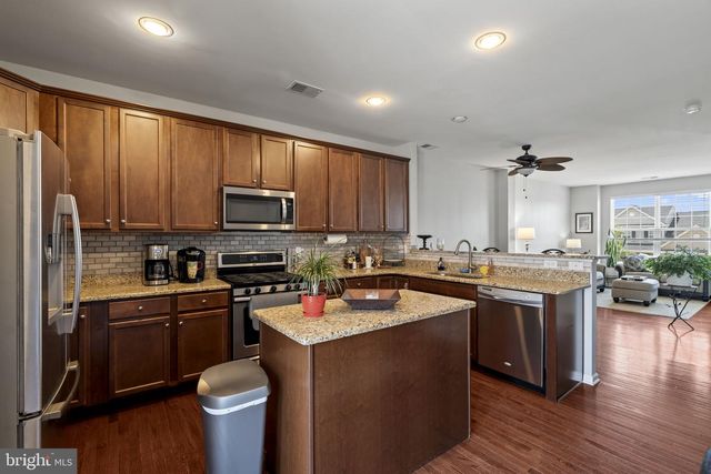 423 WISTAR PL, Glassboro, NJ 08028