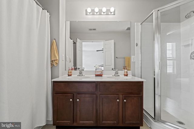 423 WISTAR PL, Glassboro, NJ 08028