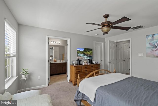 423 WISTAR PL, Glassboro, NJ 08028