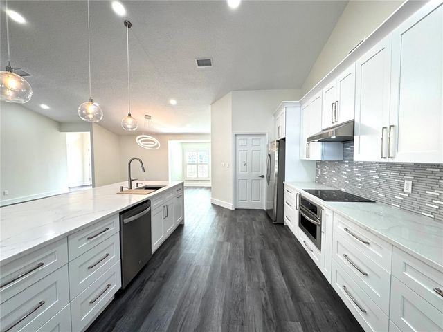 9943 BAY VISTA ESTATES BOULEVARD, Orlando, FL 32836