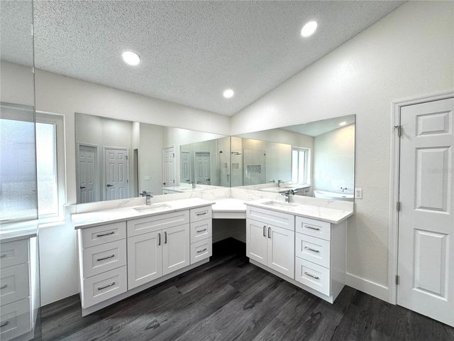 9943 BAY VISTA ESTATES BOULEVARD, Orlando, FL 32836