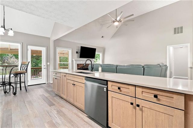 3850 Pilgrim Mill Road, Cumming, GA 30041