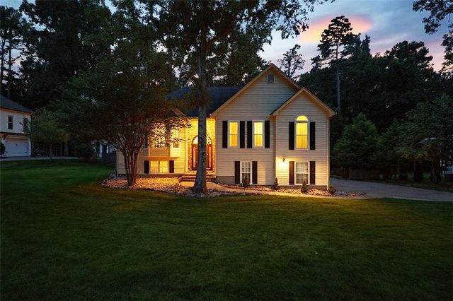 3850 Pilgrim Mill Road, Cumming, GA 30041