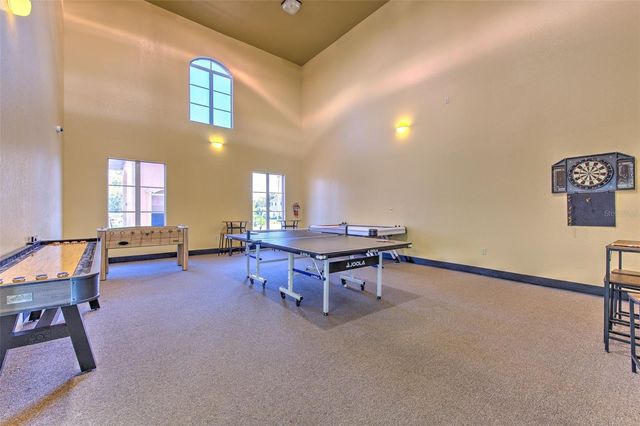 4323 BAYSIDE VILLAGE DRIVE 319, Tampa, FL 33615