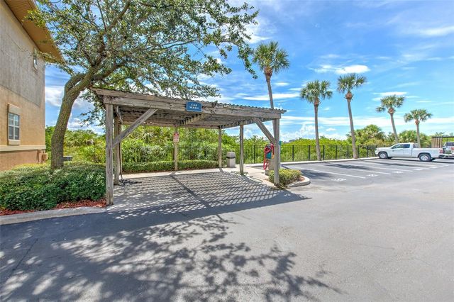 4323 BAYSIDE VILLAGE DRIVE 319, Tampa, FL 33615