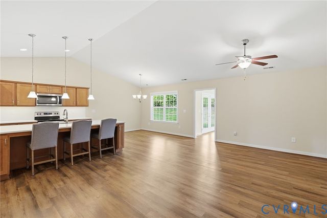 8180 Bald Cypress Dr, Mechanicsville, VA 23111