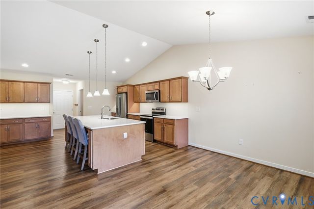 8180 Bald Cypress Dr, Mechanicsville, VA 23111