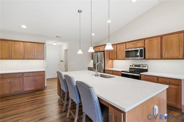 8180 Bald Cypress Dr, Mechanicsville, VA 23111