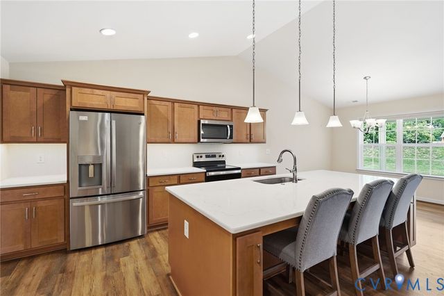 8180 Bald Cypress Dr, Mechanicsville, VA 23111