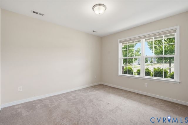 8180 Bald Cypress Dr, Mechanicsville, VA 23111