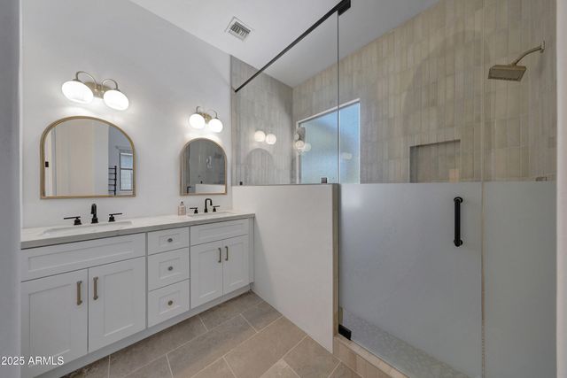 4628 E PASO Trail, Phoenix, AZ 85050