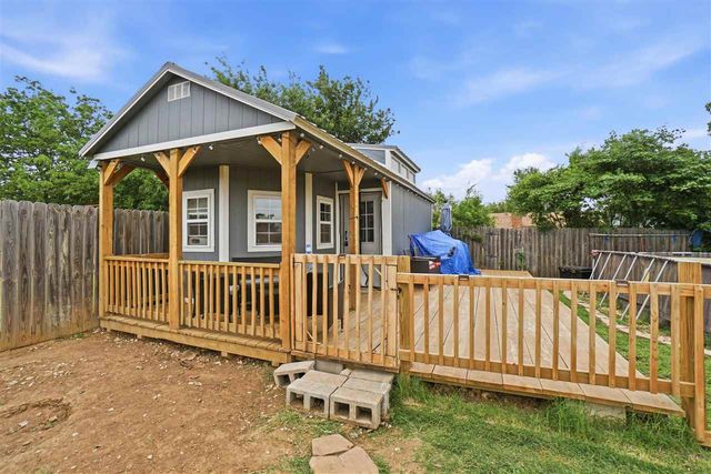 7913 NW Concho Ave, Lawton, OK 73505