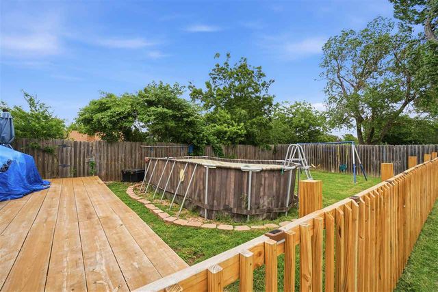 7913 NW Concho Ave, Lawton, OK 73505