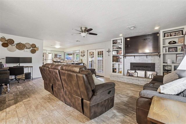 7913 NW Concho Ave, Lawton, OK 73505