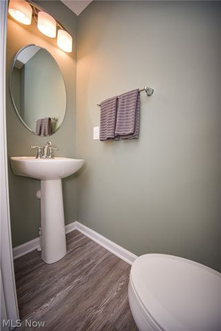 178 Topsail Drive, Medina, OH 44256